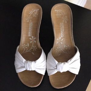 Kenneth Cole Wedges with white leather knit